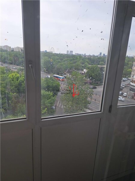 Colentina Mc Donalds garsoniera et. 6, in bloc stradal, mixt