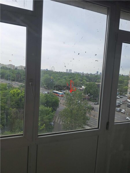 Colentina Mc Donalds garsoniera et. 6, in bloc stradal, mixt